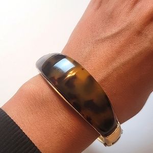 Tortoise Pattern Gold Bracelet